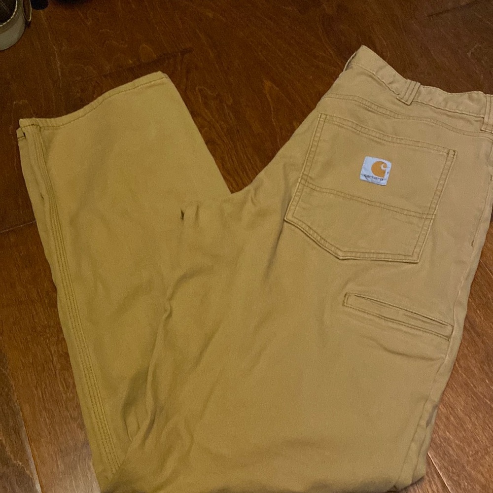 Mens size 32x32 carhartt relaxed, fit pants